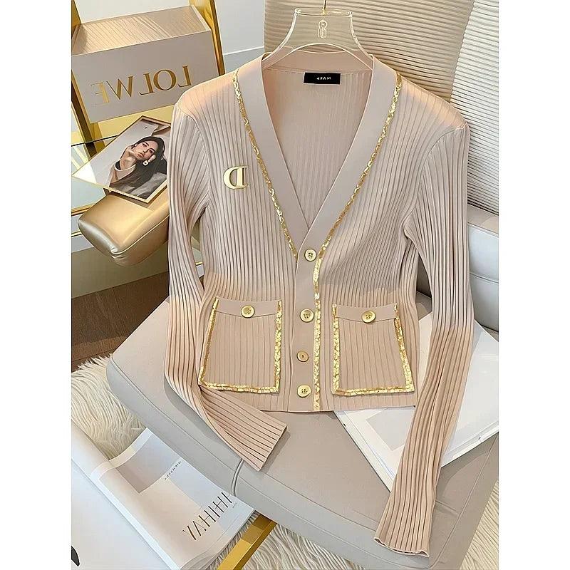 Light-Colored Knitted Cardigan for Women - Trendy Mix