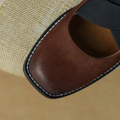 Cowhide Retro Low Heel Elastic Belt Shallow Mouth Pumps - Trendy Mix