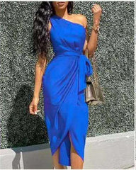 Dresses with slanting shoulders and irregular straps - Trendy Mix