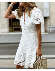 Women's Lace Package Hip Short Sleeve Dress - Trendy Mix