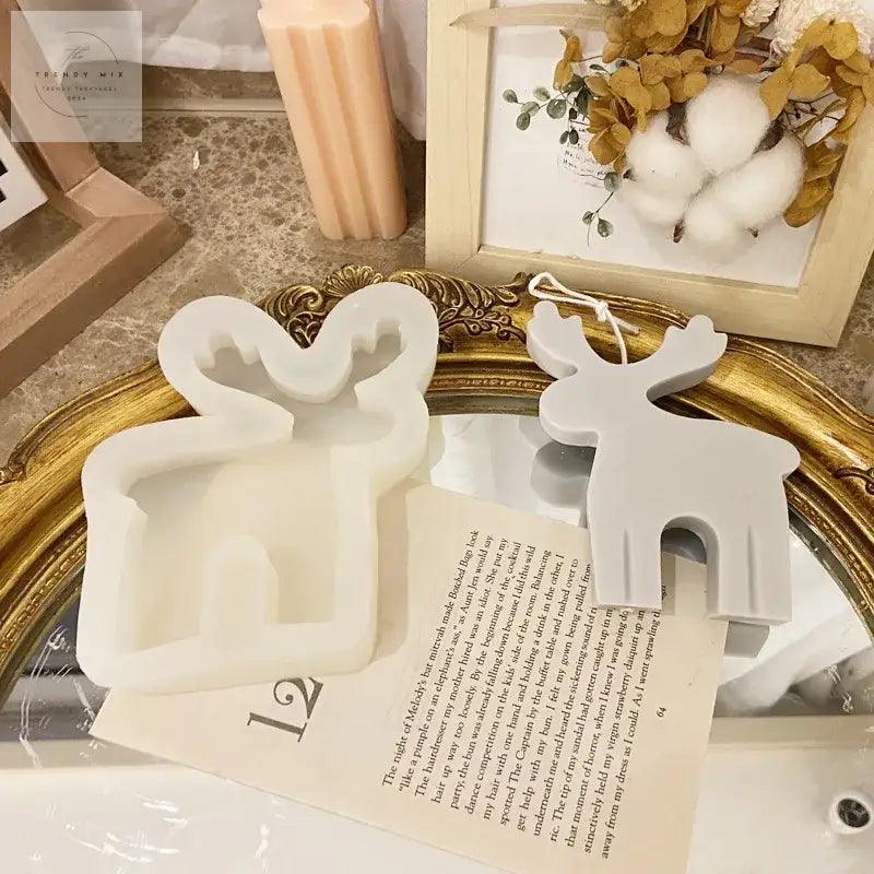 3D Rustic Deer Silicone Candle Mold for Festive Holiday Decor - Trendy Mix