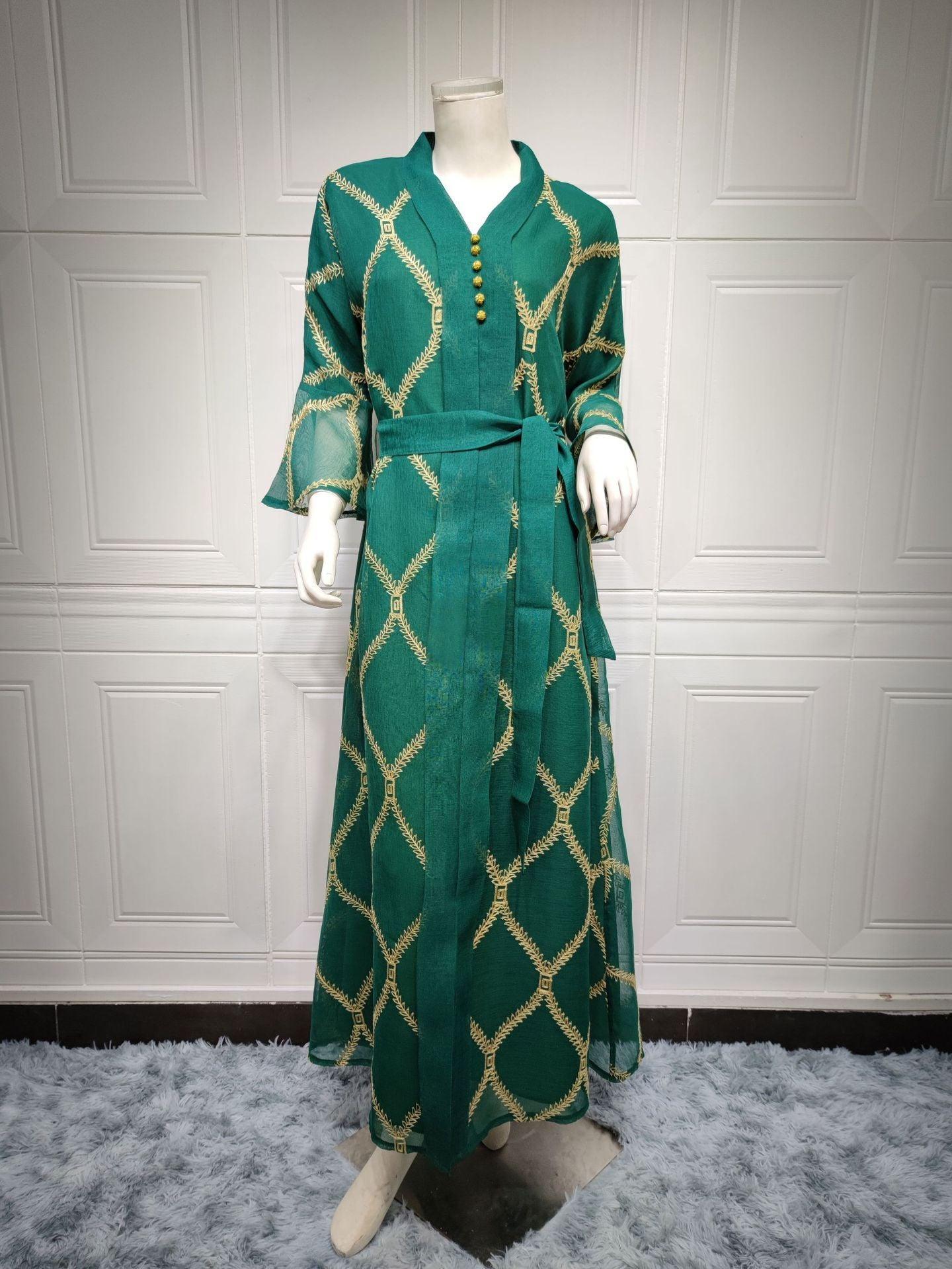 Elegant Middle Eastern Islamic Attire - Trendy Mix