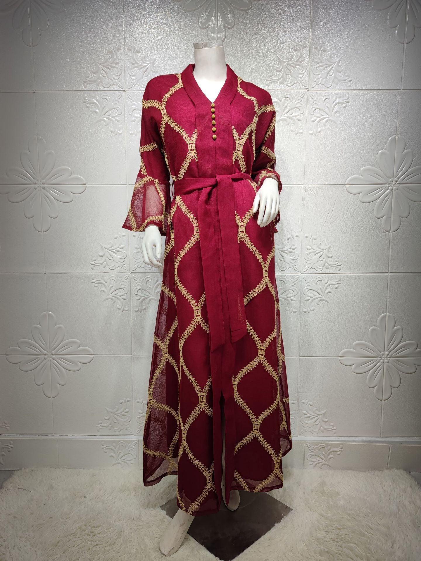 Elegant Middle Eastern Islamic Attire - Trendy Mix