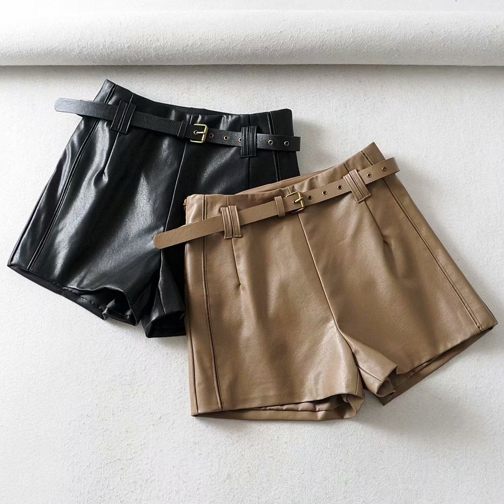 High-waist bud leather shorts