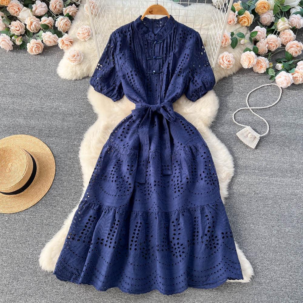 Women's Hollow Bubble Sleeve Waist-Slimming Dress - Chic Fashion Short Sleeve - Trendy Mix