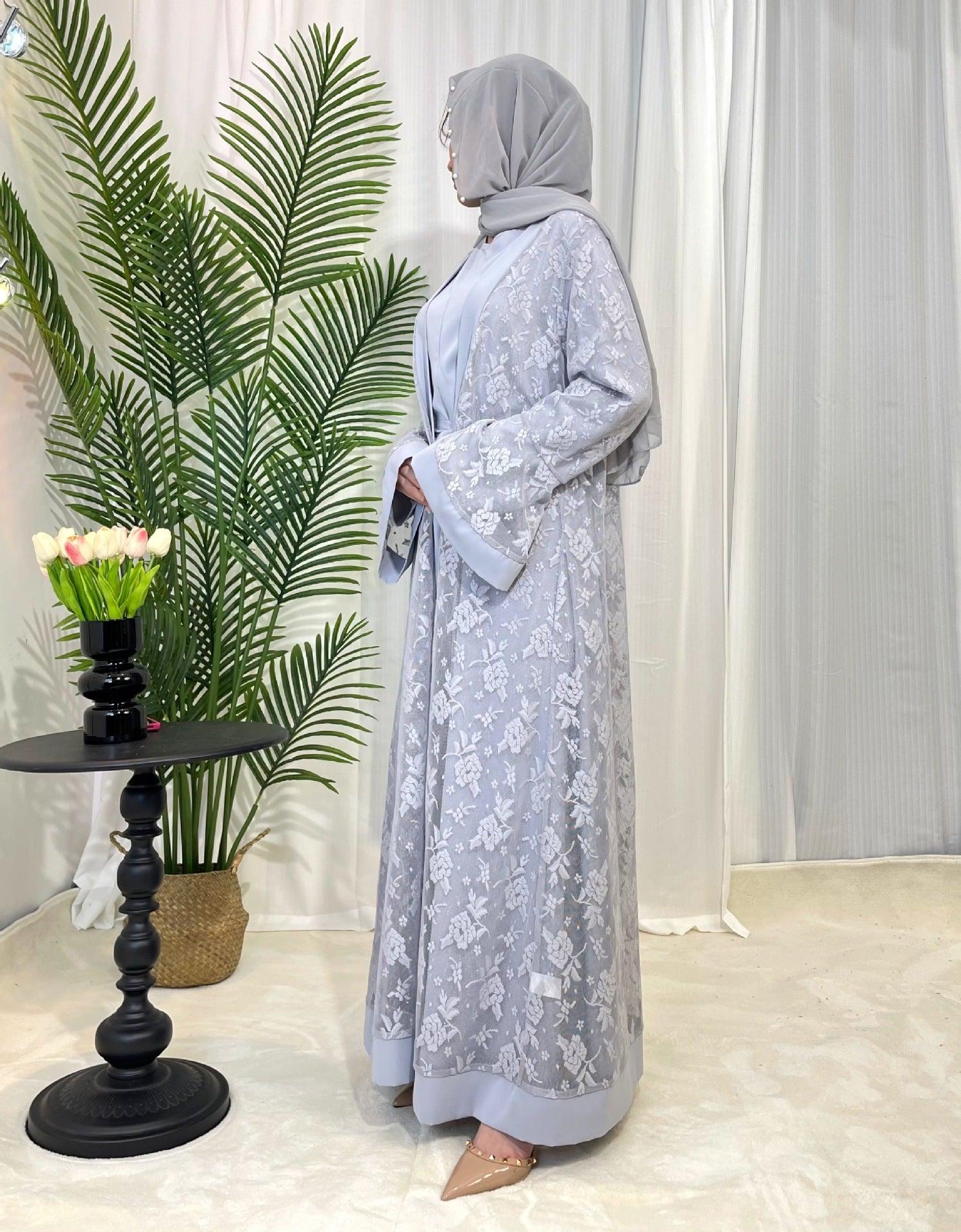 Elegant Women's Traditional Islamic Attire in Blue, Silver, and Black - Trendy Mix