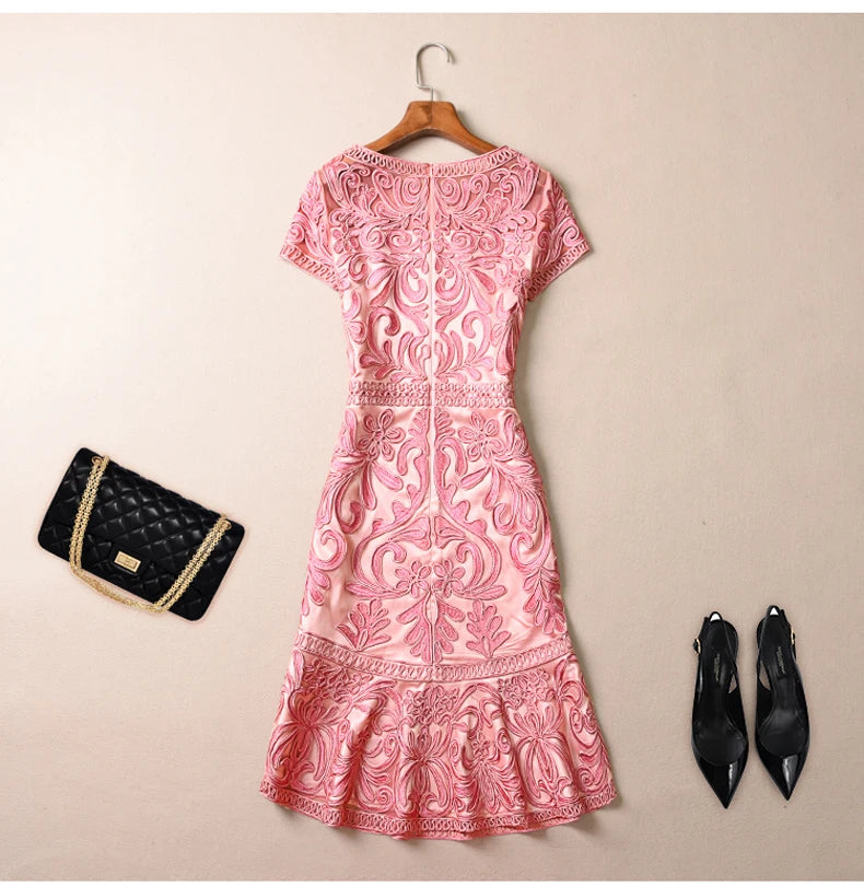 Summer Dress Women's Short Sleeve Vintage Embroidered Hollow Party Dress High Quality Dress 4XL