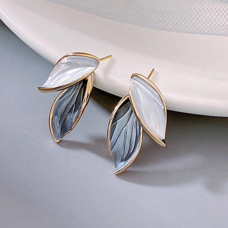 2024 Blue And White Metal Leaf Earrings Women's - Trendy Mix