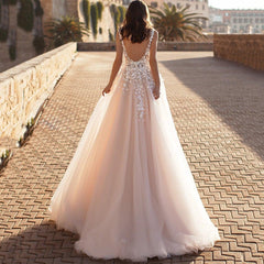 European And American Style Sexy Lace Dress Sleeveless Deep V-neck Wedding Dress Embroidery - Trendy Mix