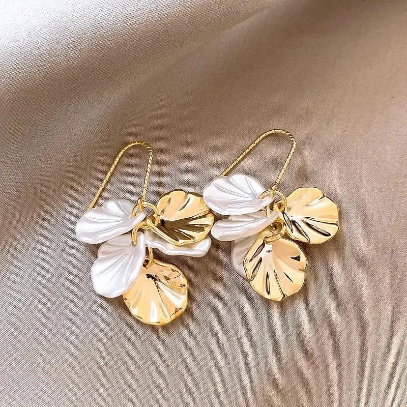 Shell Petal Pendants Earrings - Trendy Mix