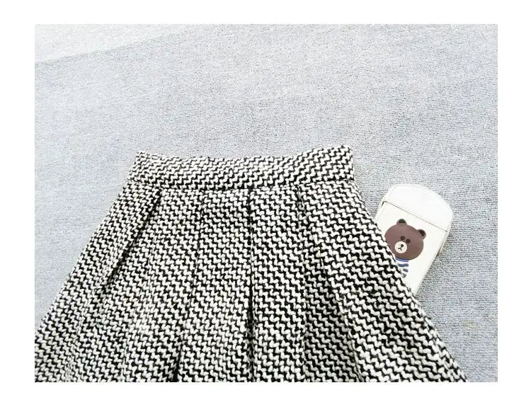 Tweed Fluffy Skirt 2024 Autumn/winter New Coverage Flesh High Waist Slimming Thick A-line Skirt