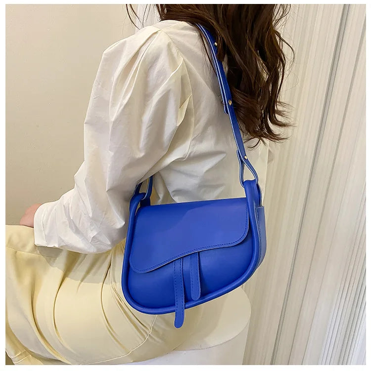 Stylish PU Leather Saddle Bag - Trendy Mix