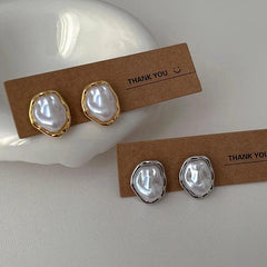 Contemporary Irregular Pearl & Metal Stud Earrings 2024 - Trendy Mix