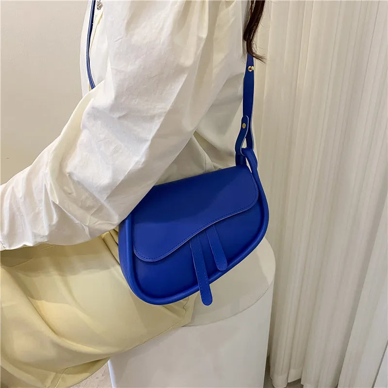 Stylish PU Leather Saddle Bag - Trendy Mix