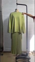 Women’s Round Neck Casual Top & Skirt Set - Trendy Mix
