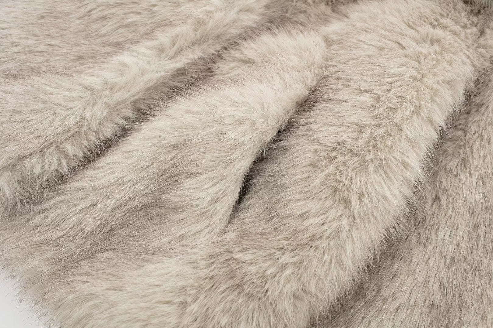 Women's Toka Fox Fur Jacket Women's Autumn And Winter Furry Fur Clothing Coat Imitation