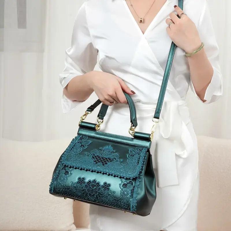 Elegant Hollow Design Handbag - Trendy Mix