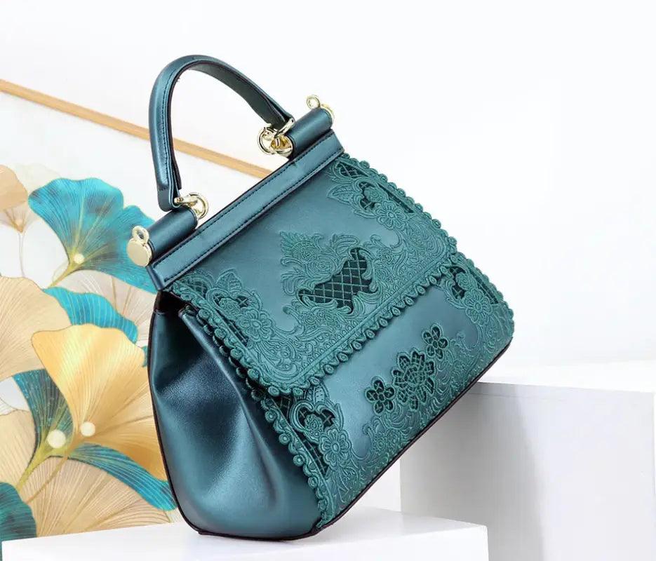 Elegant Hollow Design Handbag - Trendy Mix