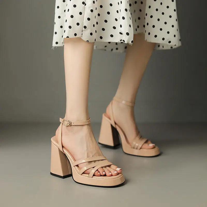 Chic Roman High Heels with Adjustable Buckle and Patent Leather Finish - Trendy Mix