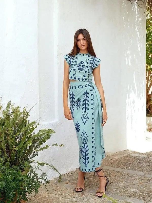 Chic Printed Two-Piece Dress for Vacation Getaways - Trendy Mix