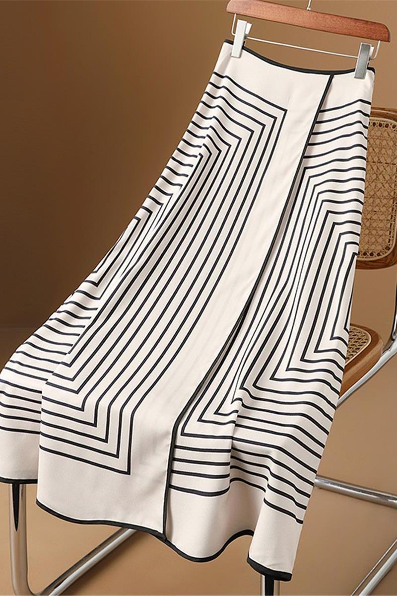 Women's Fashion Irregular Striped Skirt - Trendy Mix