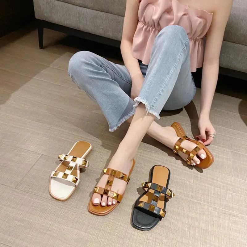 Chic Rivet-Embellished Flat Shoes for Trendy Women - Trendy Mix