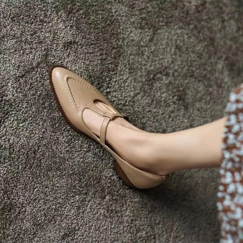 New French Retro Pointed Pumps Women - Trendy Mix