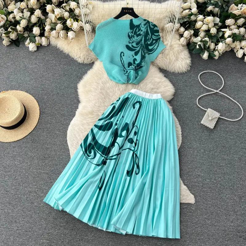 Stretch Short-sleeved Top High Waist Pleated Skirt Two-piece Set - Trendy Mix