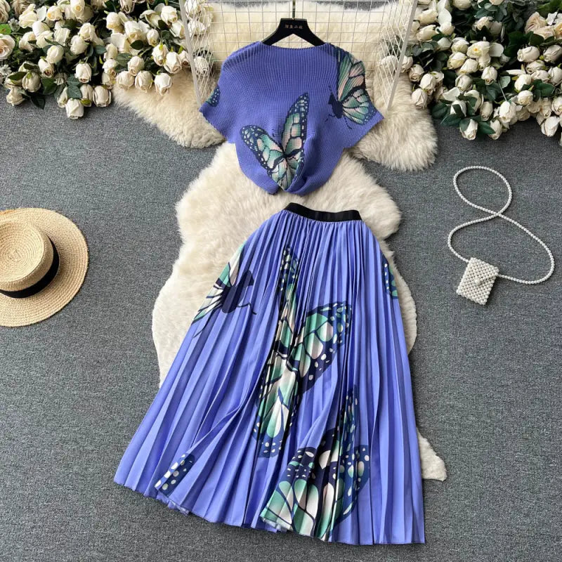 Stretch Short-sleeved Top High Waist Pleated Skirt Two-piece Set - Trendy Mix