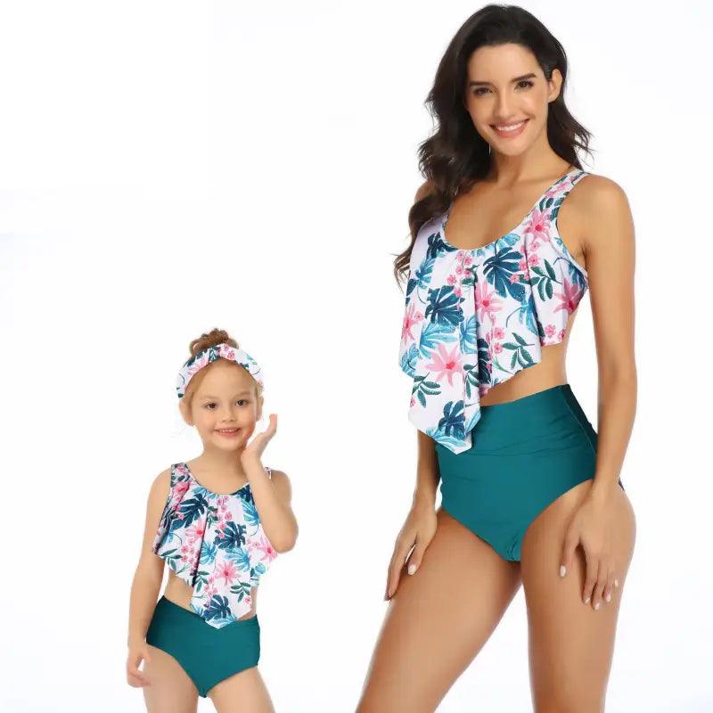 Chic Matching Parent-Child Swimwear Set for Beach Fun - Trendy Mix