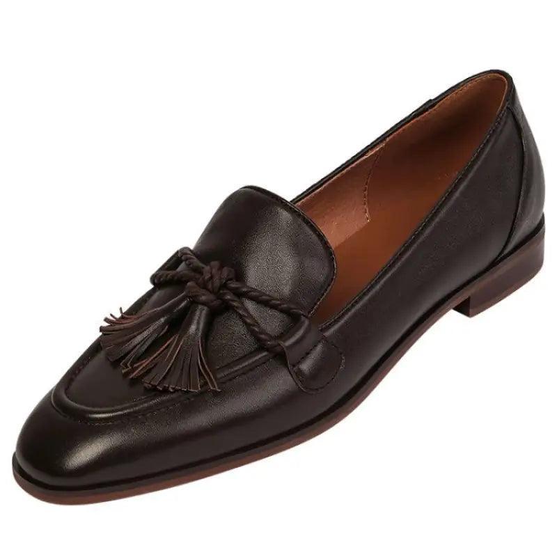Chic Women’s Retro Tassel Low Heel Leather Footwear - Trendy Mix